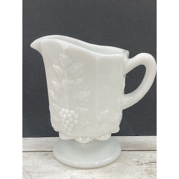 Vintage Westmoreland Footed Milk Glass Pitcher Paneled Grape and Vine Pattern - Picture 7 of 12